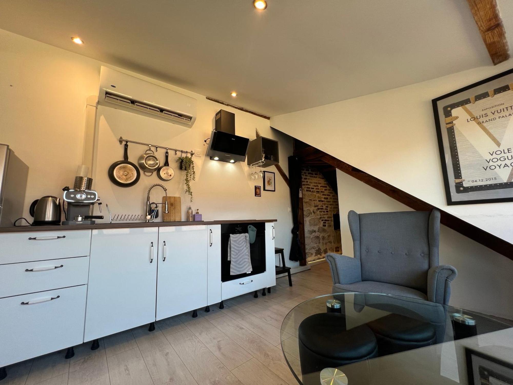 Bellevue Appartement Sous Les Toits Hypercentre Climatise Dole Eksteriør billede