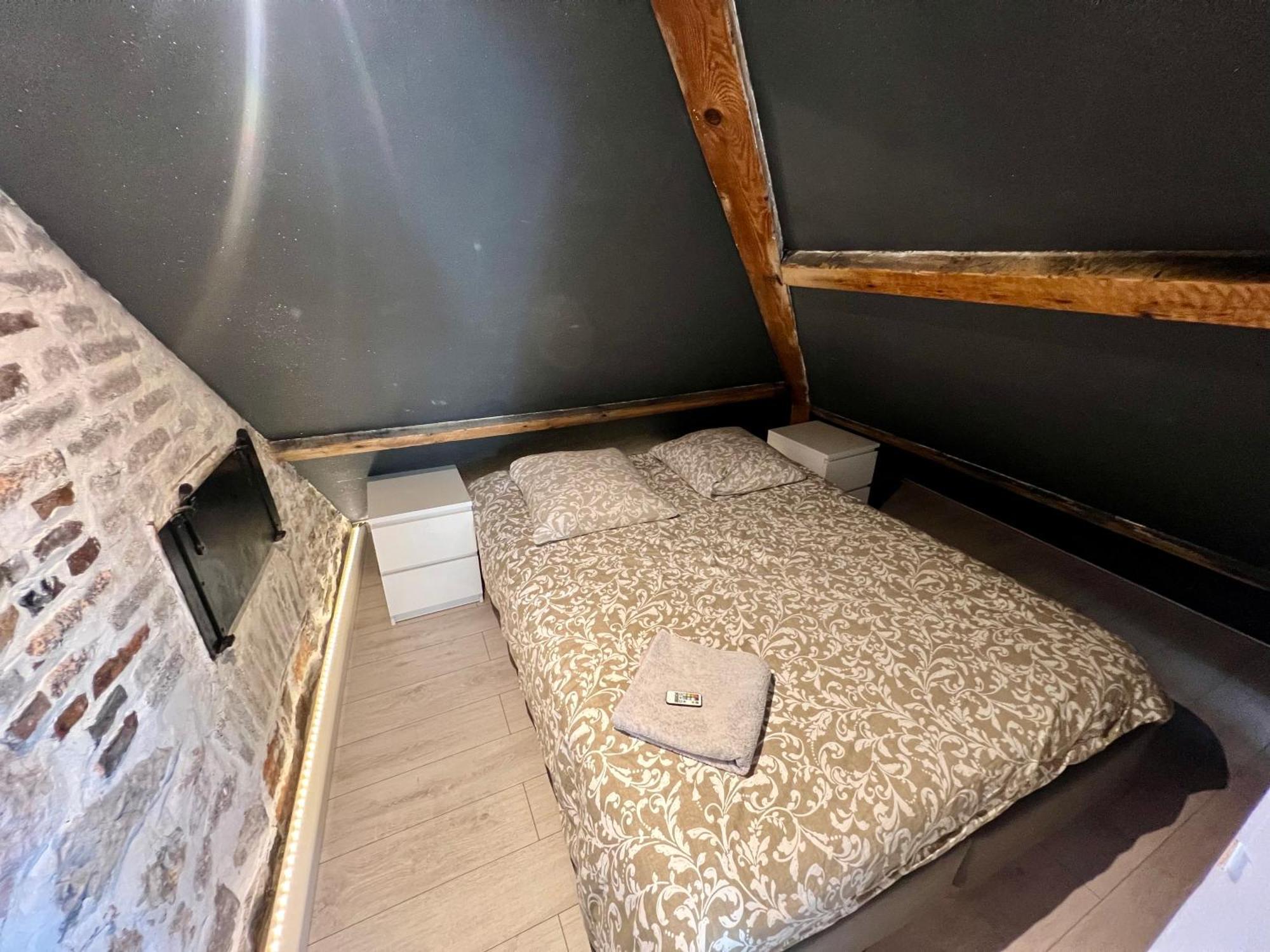 Bellevue Appartement Sous Les Toits Hypercentre Climatise Dole Eksteriør billede
